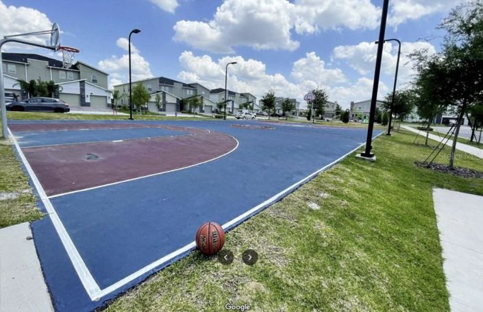 Image No.71-9 Bed Property for sale