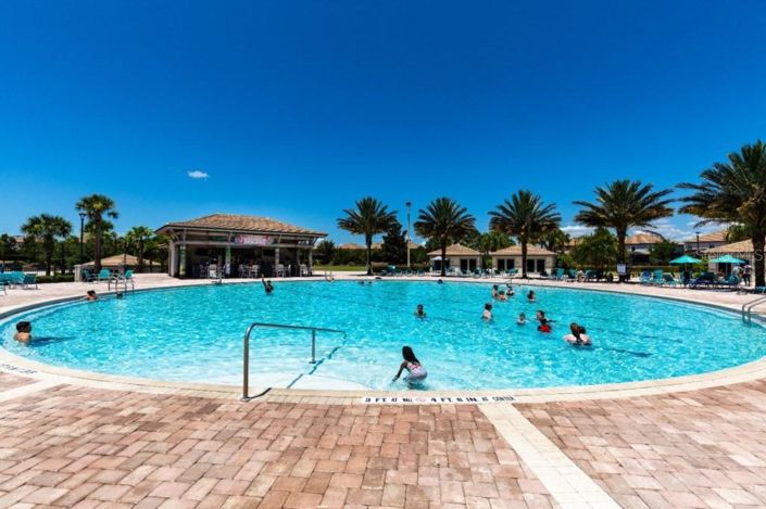 Image No.76-9 Bed Property for sale