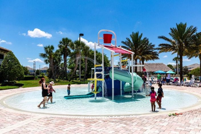 Image No.80-9 Bed Property for sale