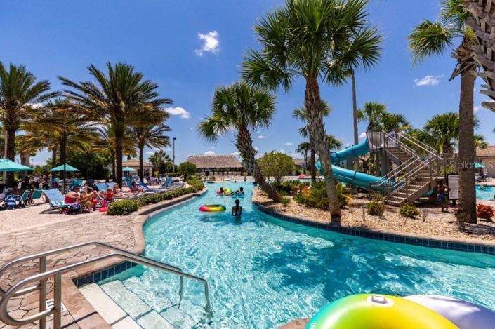 Image No.84-9 Bed Property for sale