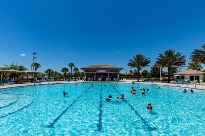 Image No.88-9 Bed Property for sale