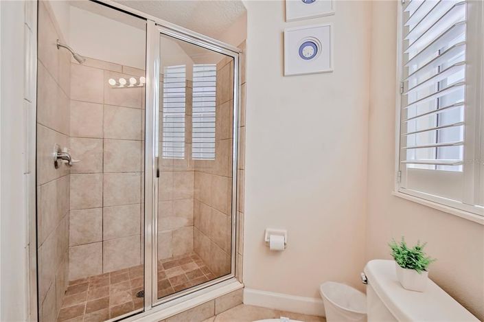 Image No.20-Propriété de 5 chambres à vendre à Reunion