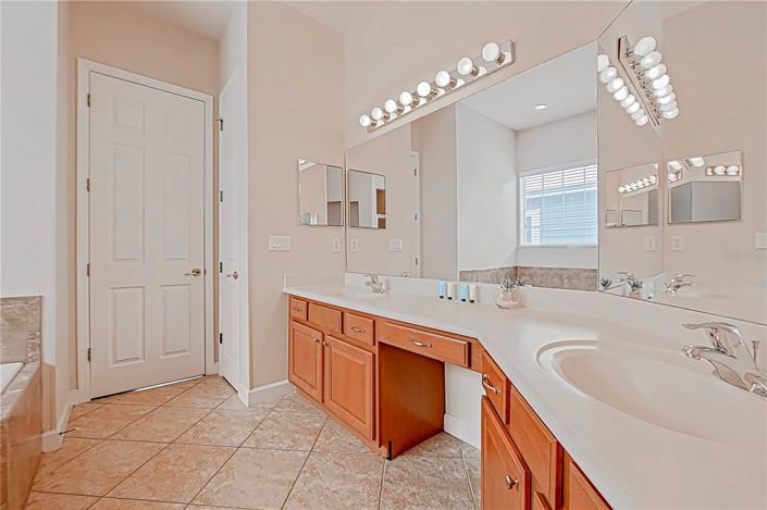 Image No.34-Propriété de 5 chambres à vendre à Reunion