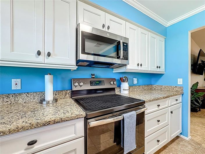 Image No.12-3 Bed Property for sale