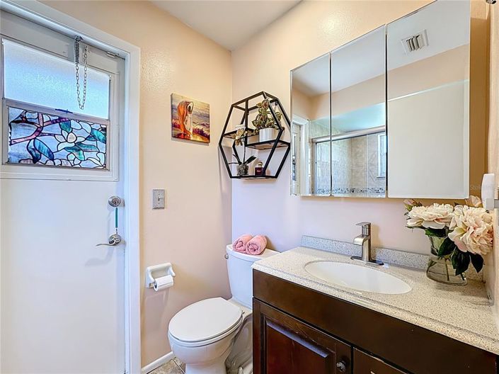 Image No.20-3 Bed Property for sale