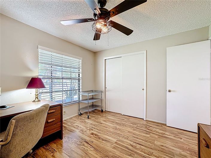 Image No.24-3 Bed Property for sale