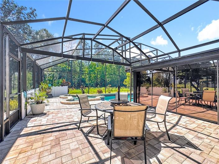 Image No.32-3 Bed Property for sale