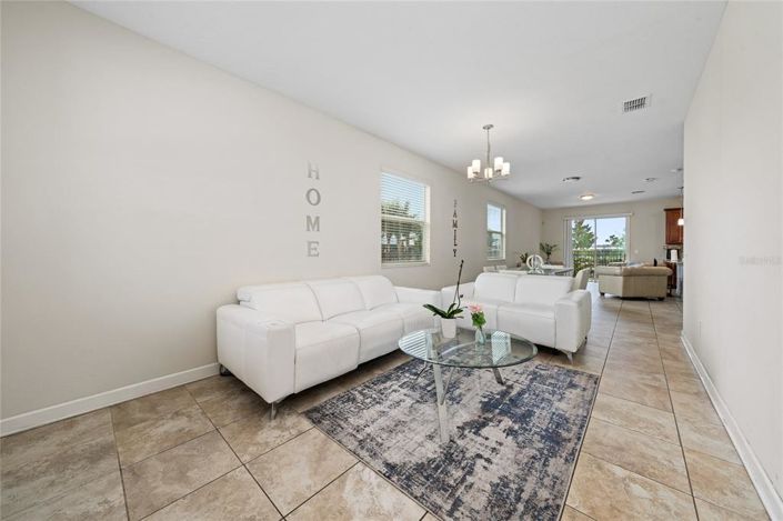 Image No.3-3 Bed Townhouse for sale