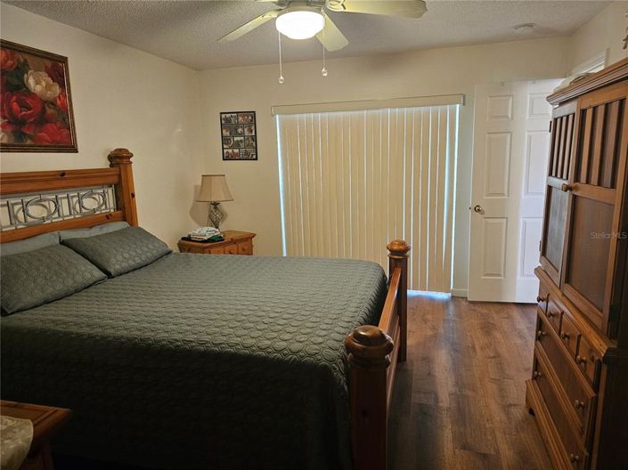 Image No.22-3 Bed Property for sale