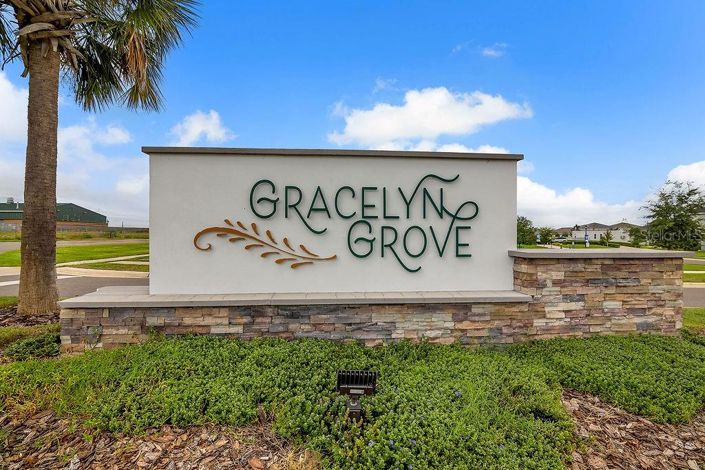 Image No.20-4 Bed Property for sale