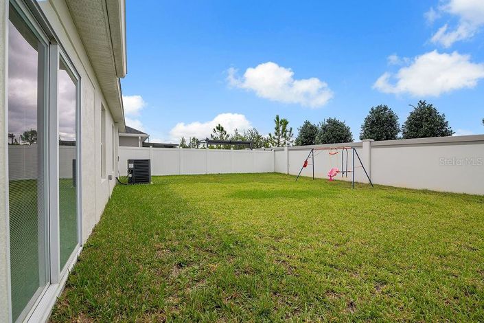 Image No.22-4 Bed Property for sale