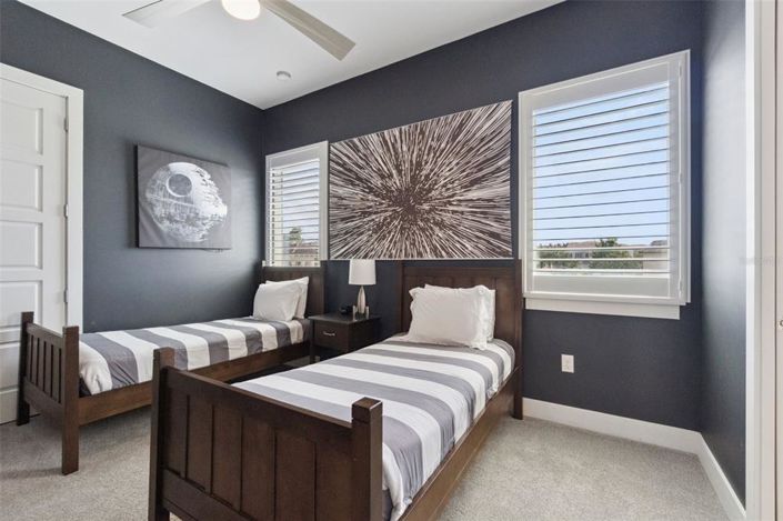 Image No.11-5 Bed Property for sale