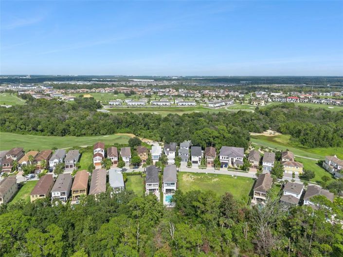 Image No.38-5 Bed Property for sale