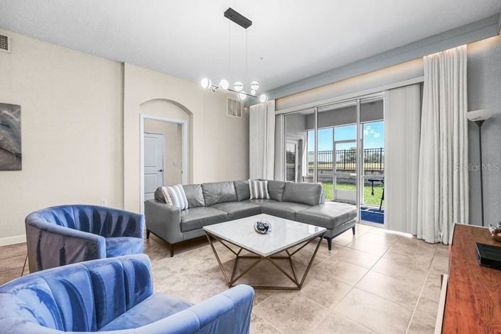 Image No.11-Propriété de 2 chambres à vendre à Davenport