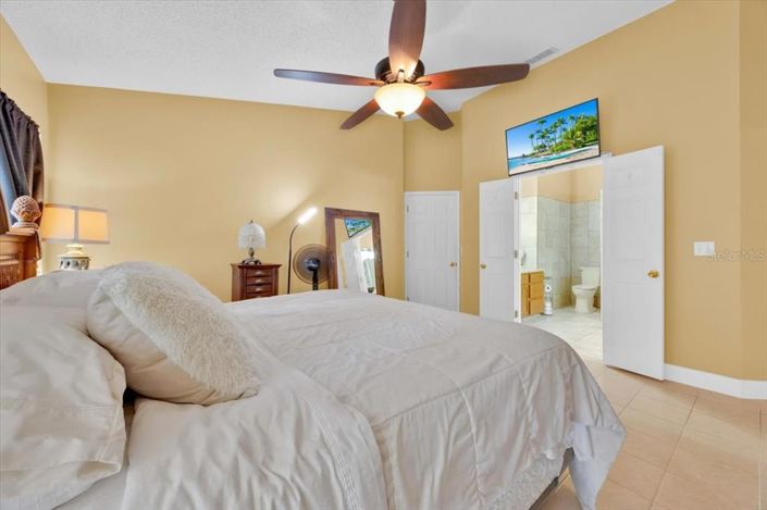 Image No.10-Propriété de 4 chambres à vendre à Davenport