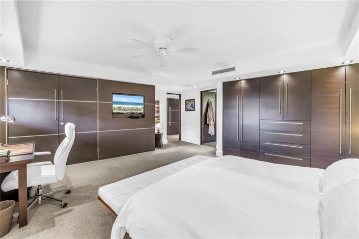 Image No.26-2 Bed Property for sale