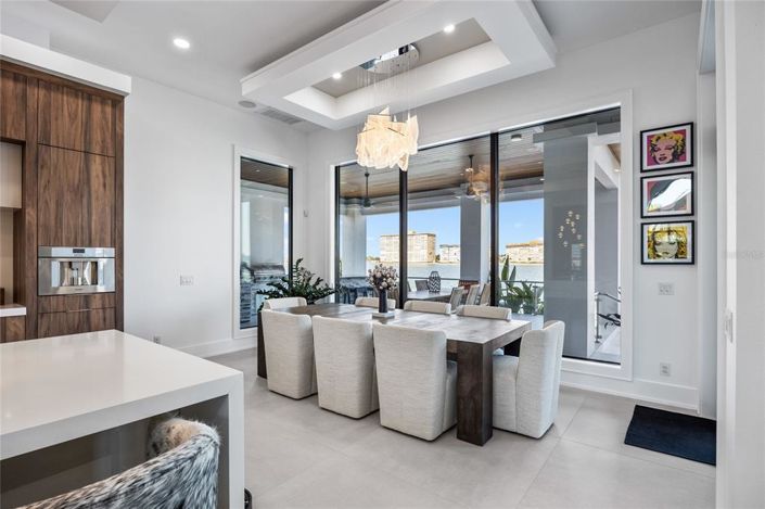 Image No.28-4 Bed Property for sale