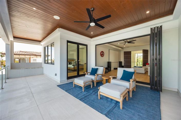 Image No.59-4 Bed Property for sale