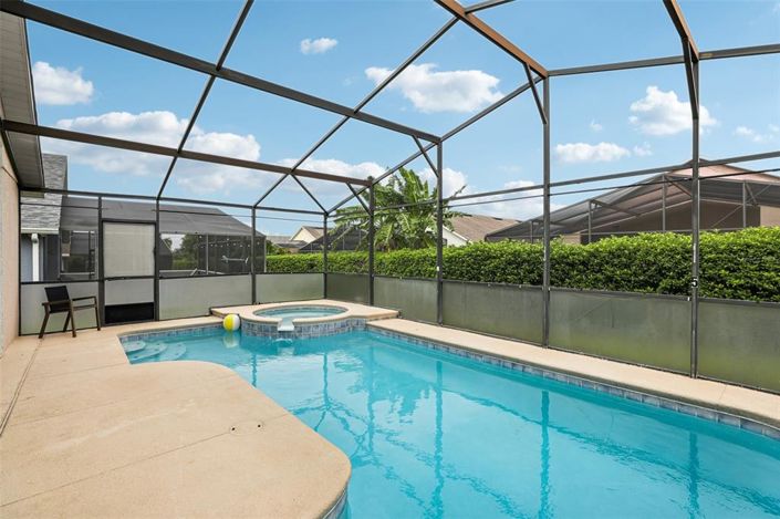 Image No.18-4 Bed Property for sale