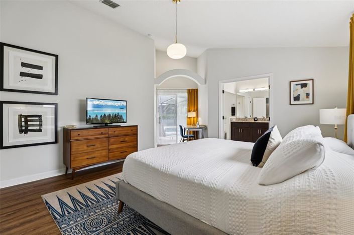 Image No.21-4 Bed Property for sale