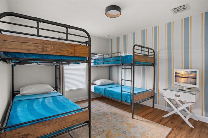 Image No.32-4 Bed Property for sale