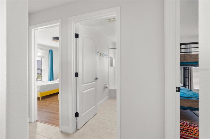 Image No.35-4 Bed Property for sale