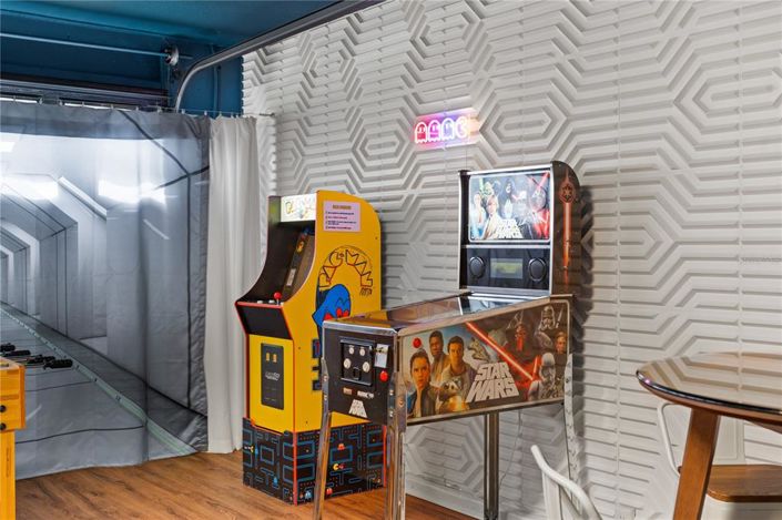 Image No.43-4 Bed Property for sale