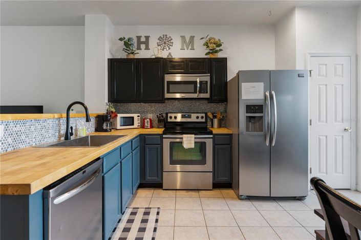 Image No.4-3 Bed Townhouse for sale