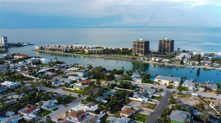 Image No.16-3 Bed Property for sale