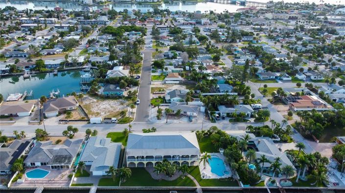 Image No.26-3 Bed Property for sale