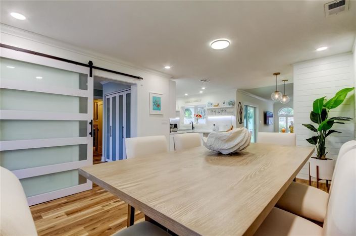 Image No.37-3 Bed Property for sale