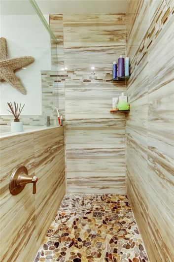 Image No.58-3 Bed Property for sale