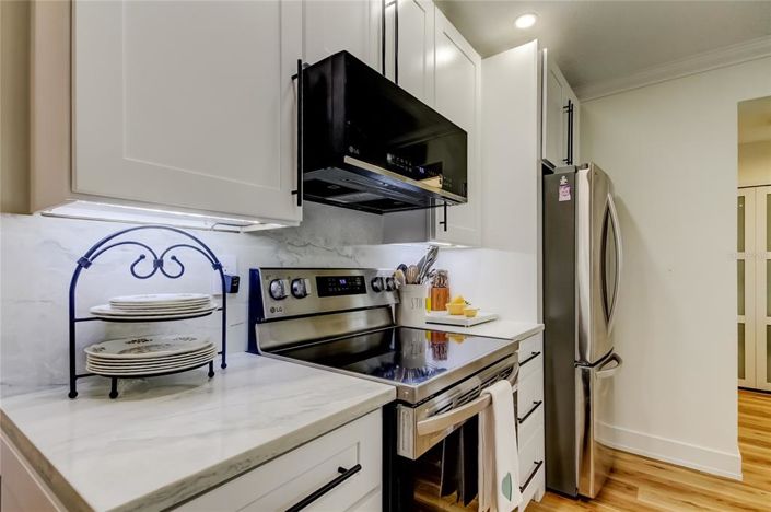 Image No.63-3 Bed Property for sale