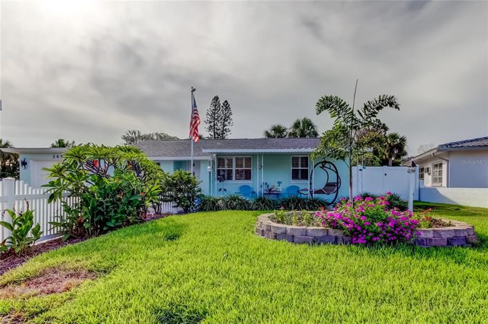 Image No.93-3 Bed Property for sale