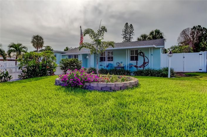 Image No.94-3 Bed Property for sale