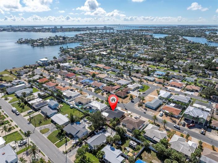 Image No.41-3 Bed Property for sale