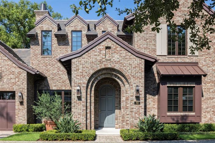 Image No.15-4 Bed Property for sale