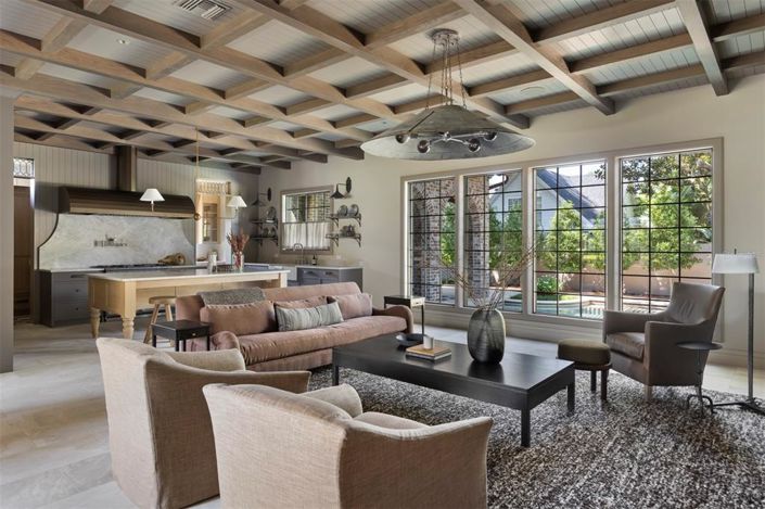 Image No.22-4 Bed Property for sale