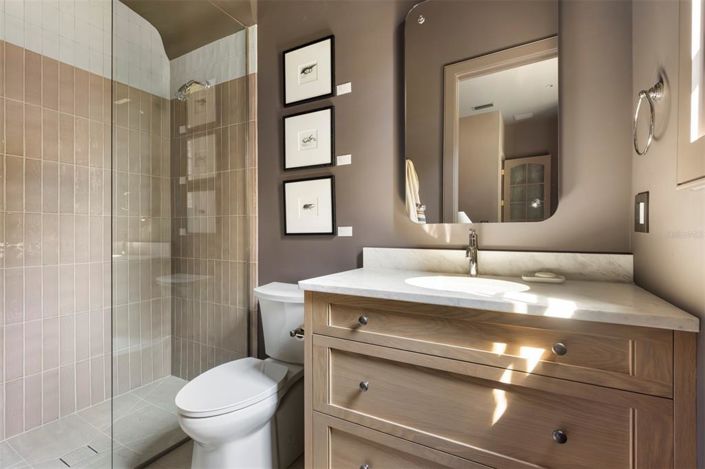 Image No.8-4 Bed Property for sale