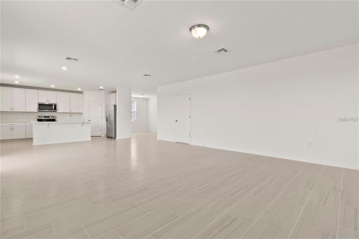 Image No.6-4 Bed Property for sale