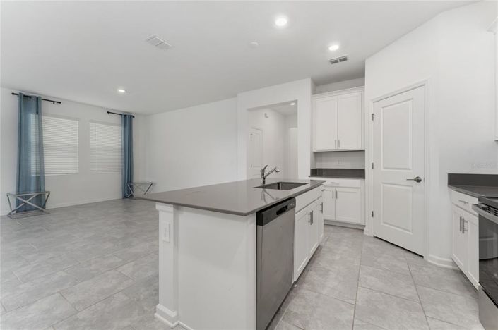 Image No.15-Propriété de 4 chambres à vendre à Davenport