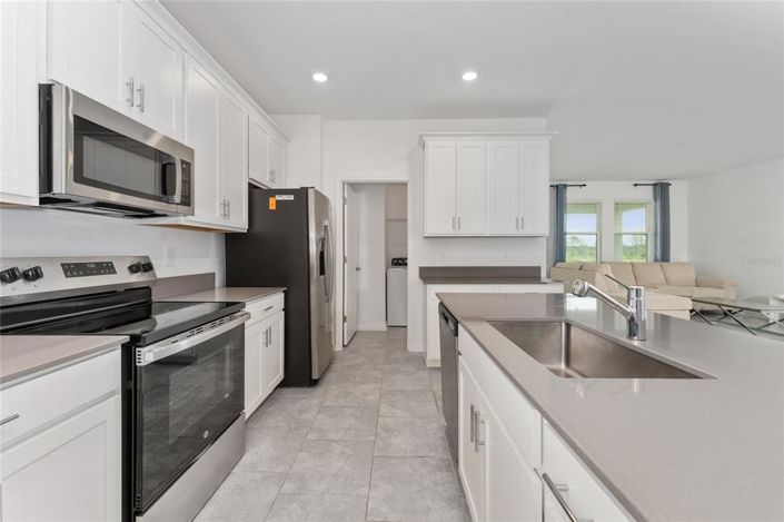 Image No.16-Propriété de 4 chambres à vendre à Davenport