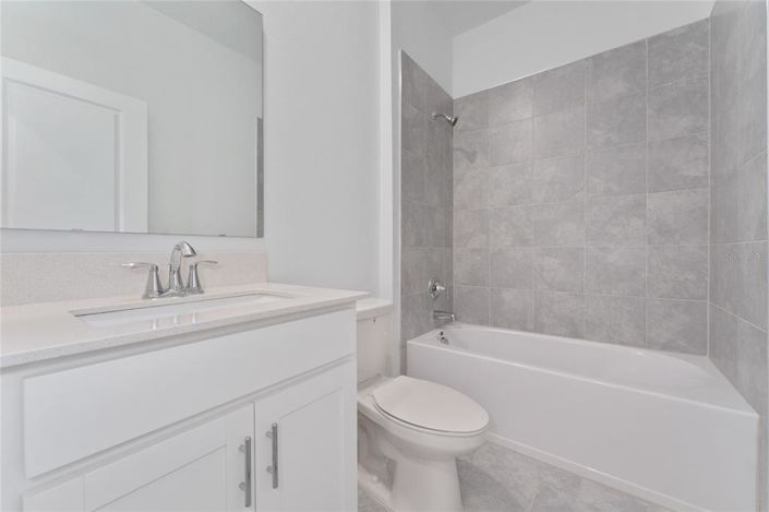 Image No.4-Propriété de 4 chambres à vendre à Davenport