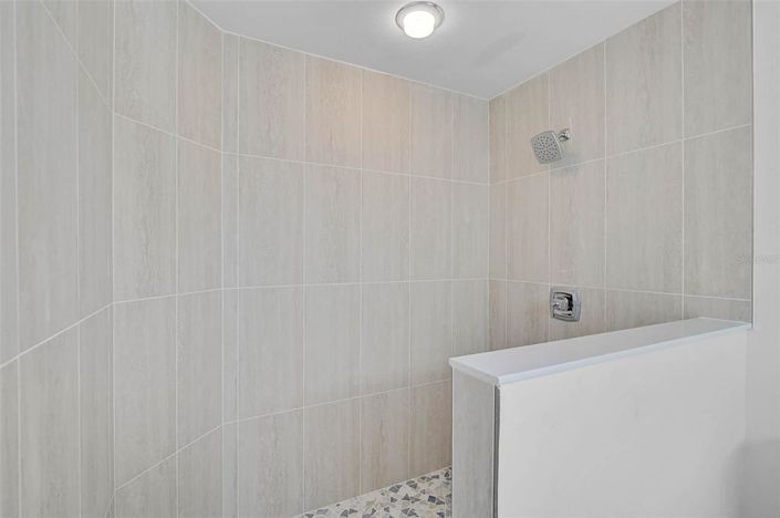 Image No.15-3 Bed Property for sale