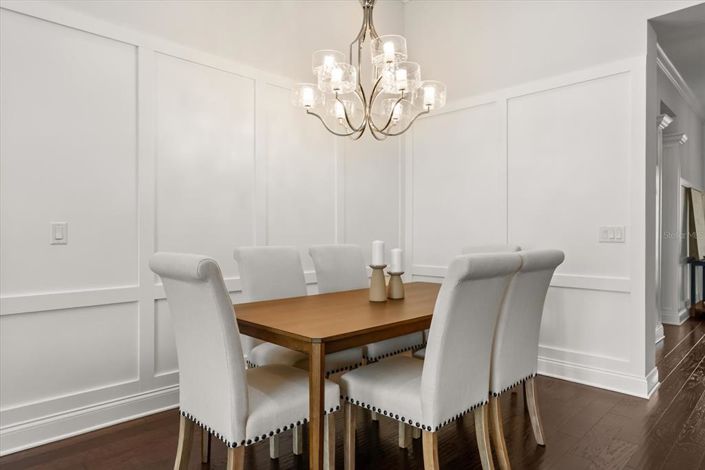 Image No.10-4 Bed Property for sale