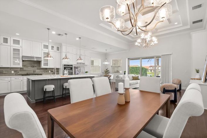 Image No.11-4 Bed Property for sale