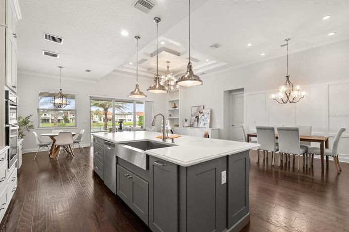 Image No.3-4 Bed Property for sale