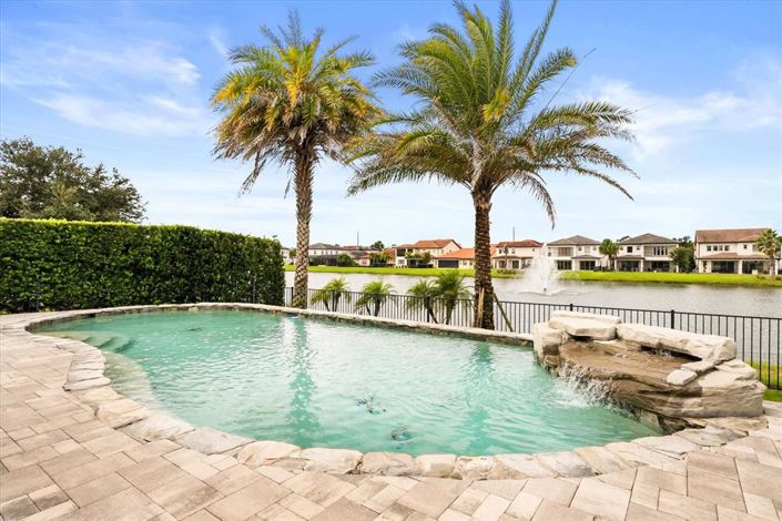 Image No.36-4 Bed Property for sale