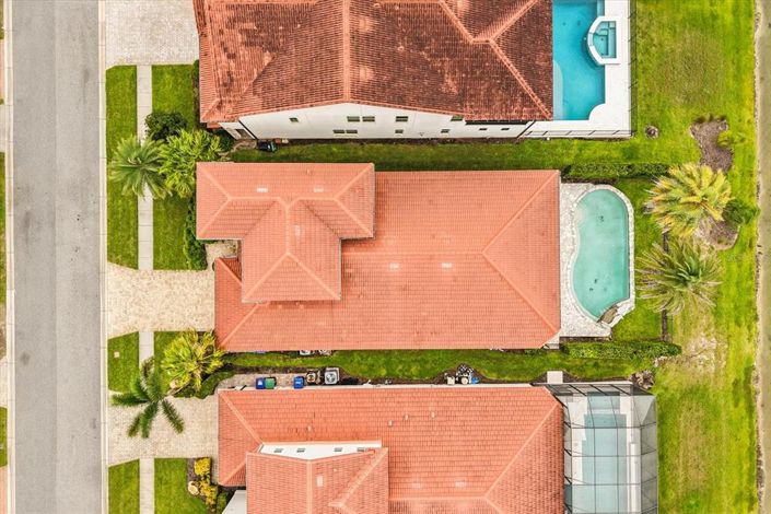 Image No.43-4 Bed Property for sale