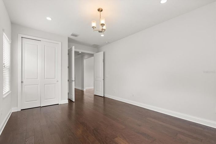 Image No.7-4 Bed Property for sale